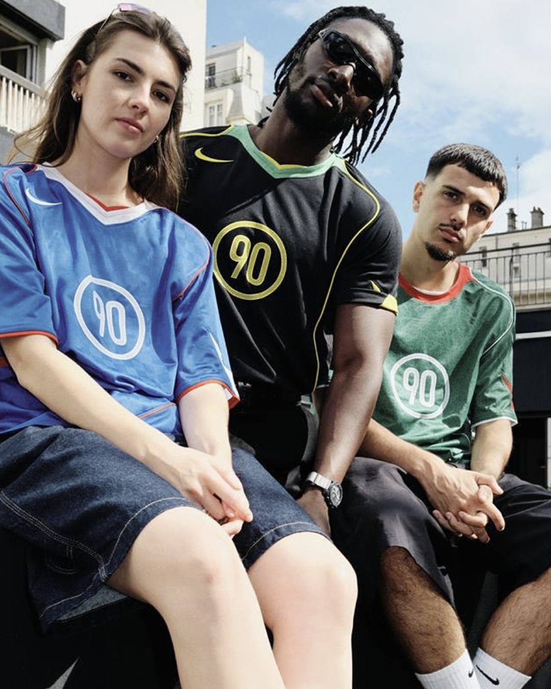 Les médias français qui façonnent l'actualité des maillots de football